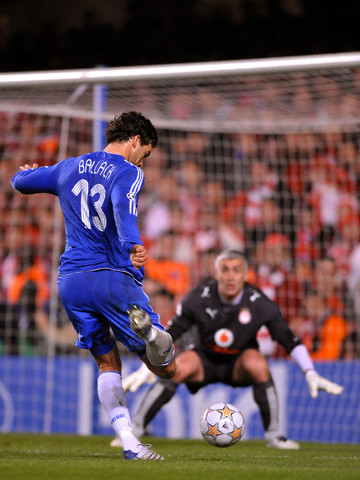 Michael Ballack of Chelsea shooting that leads to Chelsea's first goal during the 2008 UEFA Champions League First Knock-out Round 2nd leg match Chelsea FC & Olympiacos at Stamford Bridge 2008