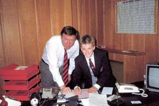 دیوید بکهام در کنار سرالکس فرگوسن - David Beckham & Alex Ferguson