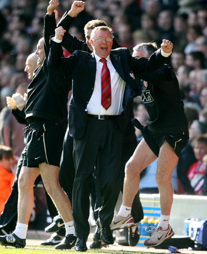 Ferguson celebrates John O’Shea’s goal for United against Liverpool at Anfield, March 2007