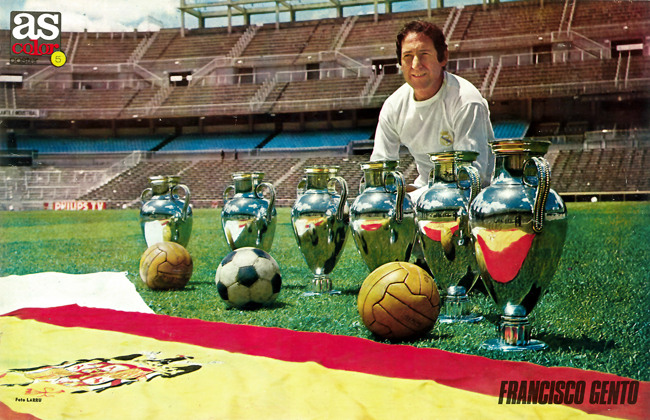 فرانسیسکو خنتو اسطوره رئال مادرید که بین سال های 1953 تا 1971 عضو این تیم بود به همراه شش قهرمانی جام باشگاه های اروپا که کسب کرد