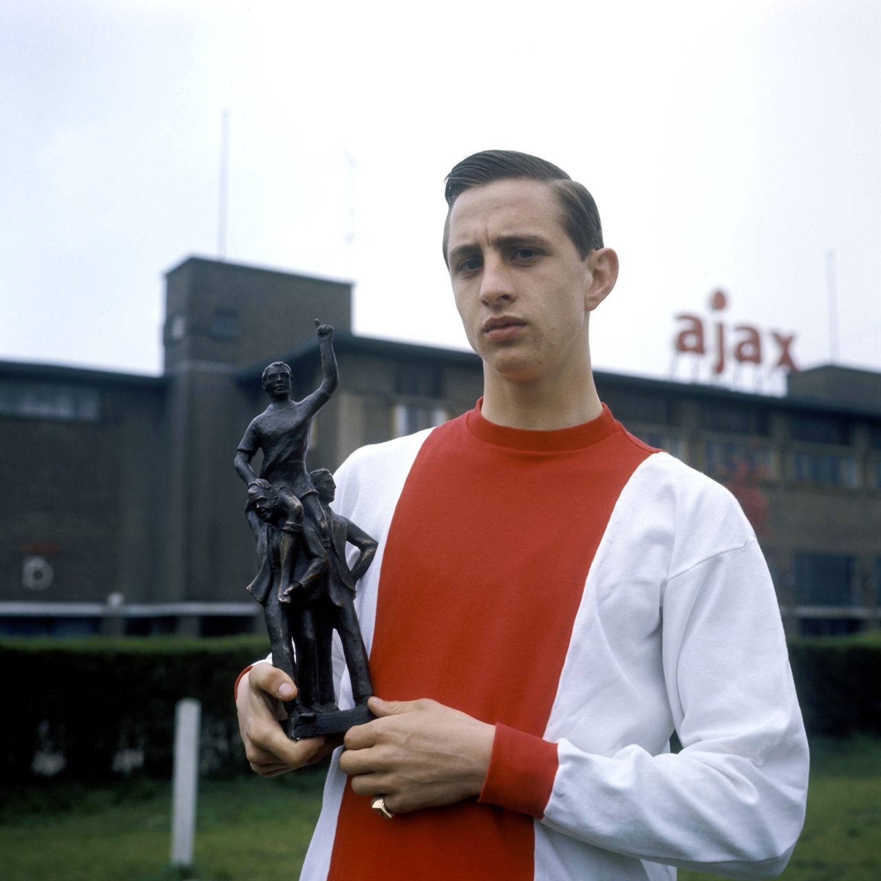 یوهان کرویف 20 ساله (سال 1967 در تیم آژاکس آمستردام) - Johan Cruyff