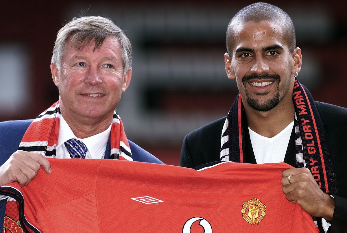 Sir Alex Ferguson & Juan Sebastián Verón - July 2001