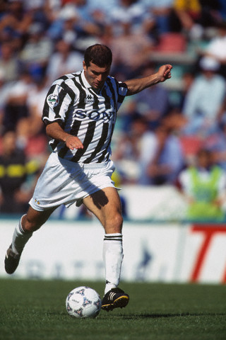 Zinedine Zidane playing for Juventus Turin during the 1996-1997 season.