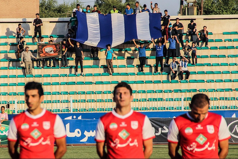 گزارش تصویری از بازی تراکتور سازی و استقلال خوزستان