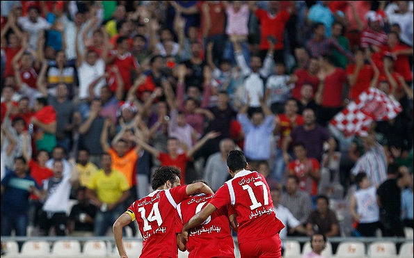 پرسپولیس 2-1 بنیادکار؛ جشن صد هزار نفری