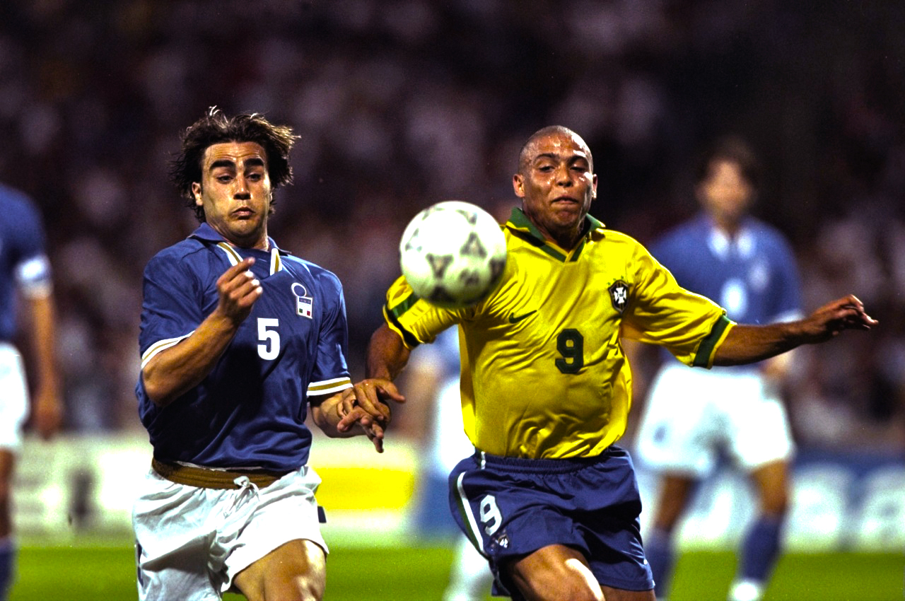 Cannavaro vs. Ronaldo 1997