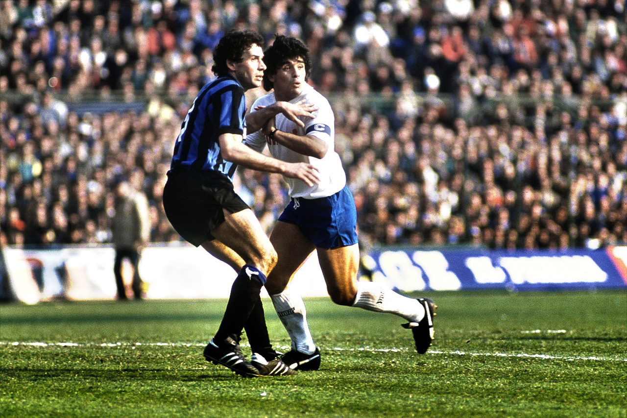  maradona - baresi