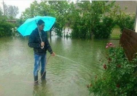 ,واسه این بنده خدا هم دعا کنید حالش خیلی خرابه