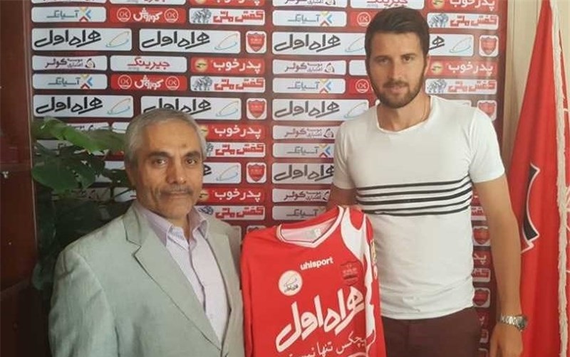 بازیکن خارجی پرسپولیس - باشگاه پرسپولیس - مدیرعامل سابق پرسپولیس