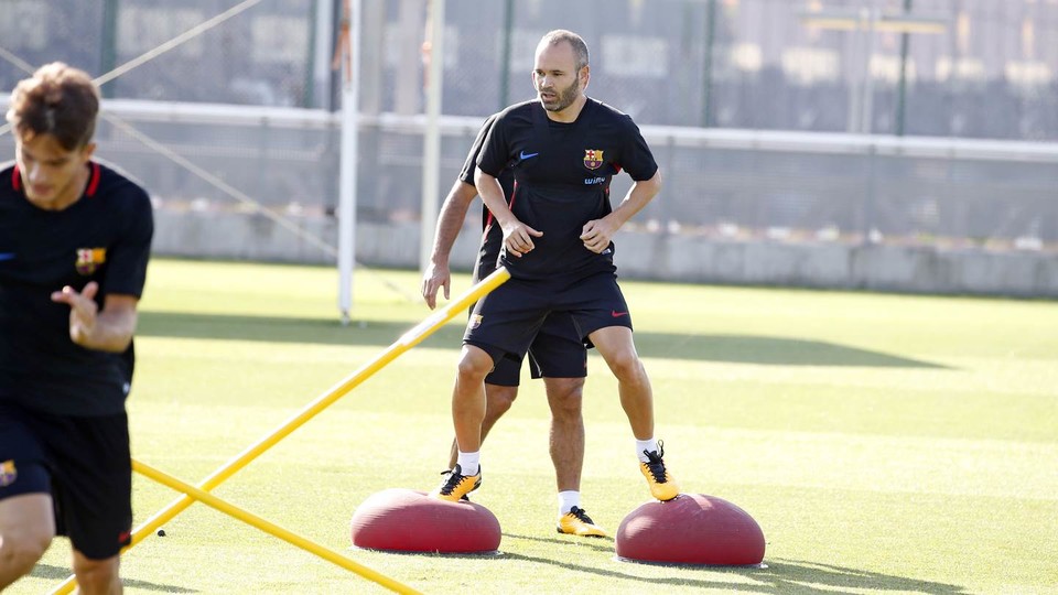 بارسلونا - لالیگا - FC Barcelona - Andres Iniesta