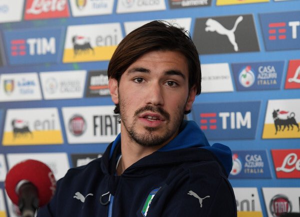 رومانیولی: ما جوانان ایتالیایی، بازیکنان بدی نیستیم؛ پروژه میلان جواب داده است