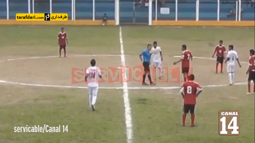 ویدیو؛ کتک زدن داور پس از آن که داور بازیکن را اخراج میکند