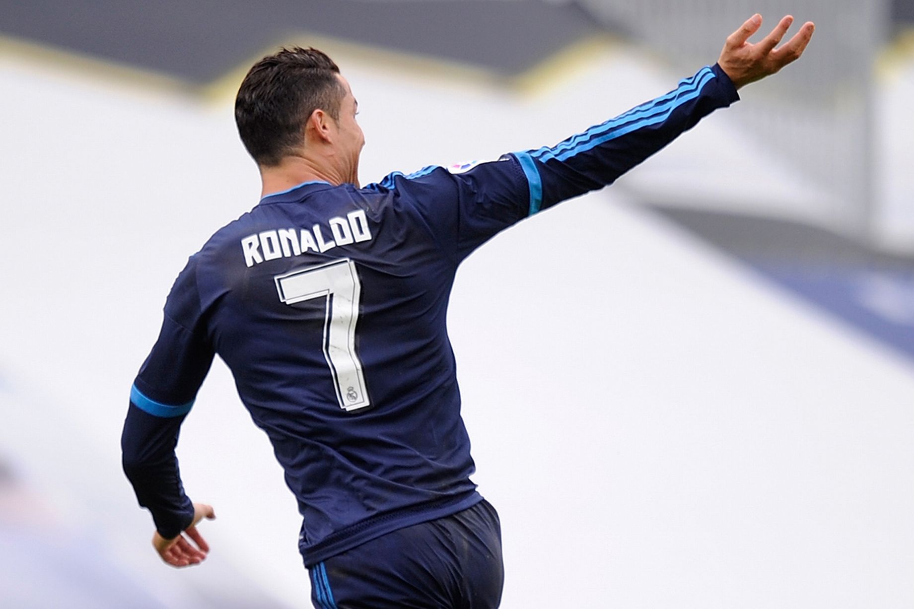 کاپلو: رونالدو می تواند تا 3سال آینده به فوتبال در سطح حرفه ای ادامه دهد