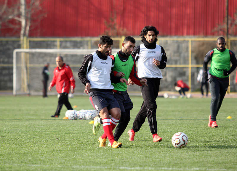 خالقی فر با پرسپولیس به توافق رسید