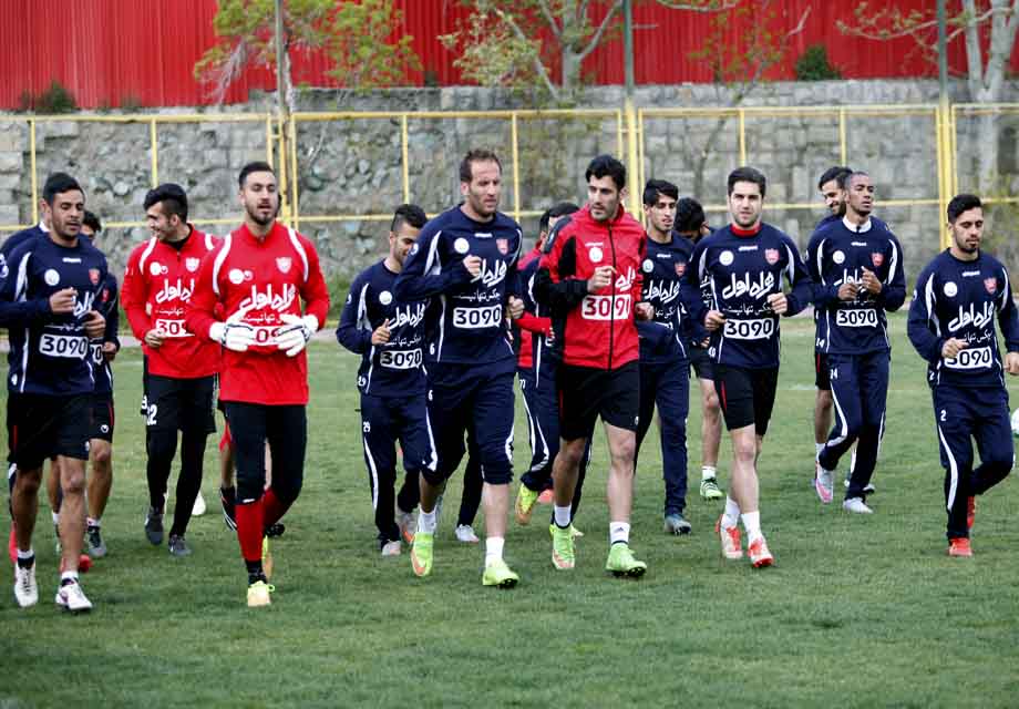 گزارش تمرین پرسپولیس؛ حضور پرشور هوادران و تشویق شدید بازیکنان!