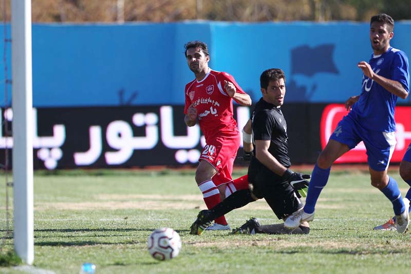 نورمحمدی و هادی نوروزی در اختیار باشگاه پرسپولیس قرار گرفتند 