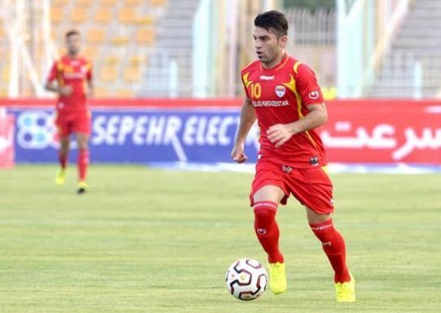 شریفات: مقابل پرسپولیس حرفی برای گفتن نداشتیم؛ فعلا اعتراضی به نیمکت نشینی ندارم!