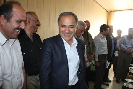 رحیمی: با هیچ بازیکنی قرارداد امضا نکردیم