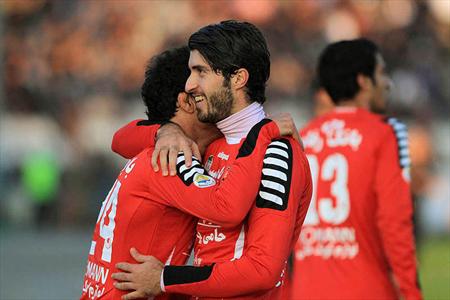 چرخش بمب نقل و انتقالات به سمت پرسپولیس