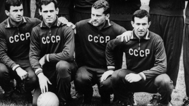 یورو 2016؛ ویکتور پوندلنیک، کسی که تاریخ شوروی را ورق زد