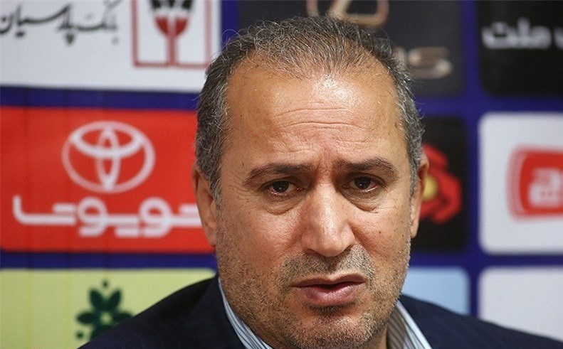 تاج: به نفع پولادی است که وضعیت سربازی‌اش را روشن کند