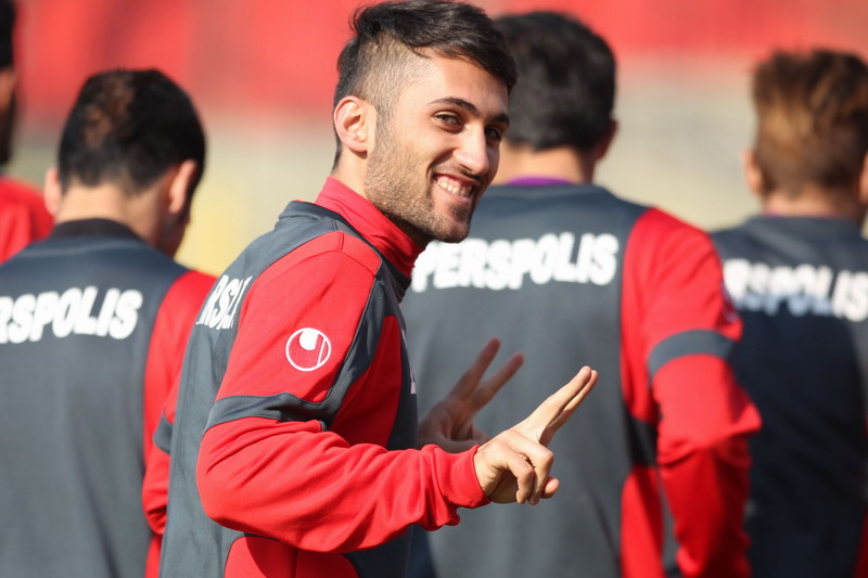 صادقیان: برای سال جدید انگیزه بسیاری دارم؛ ما نام پرسپولیس را یدک می کشیم