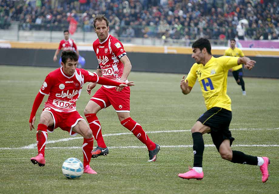 چند وزیر برای تماشای دیدار پرسپولیس و راه آهن دعوت شدند