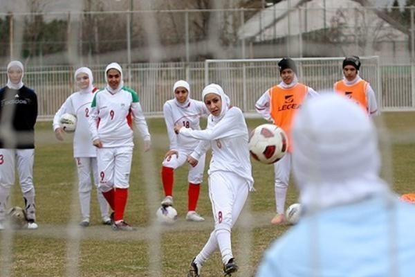 تیم ملی فوتبال دختران زیر 14 سال راهی نپال شد