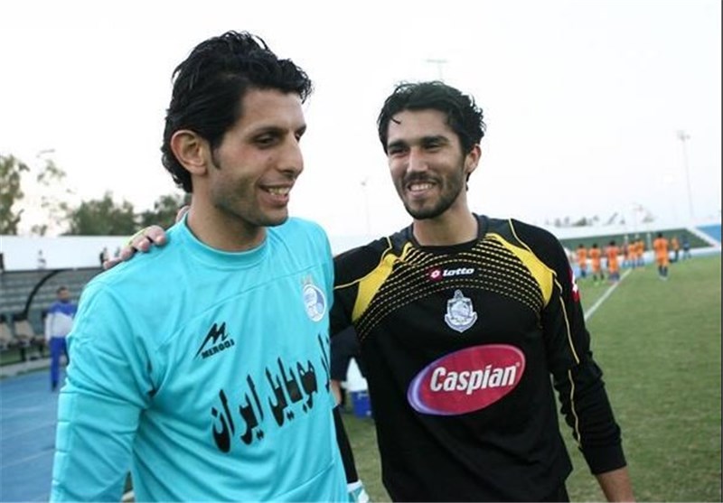 حسینی:خواسته فیروز کریمی بیشتر از ماندن ملوان در لیگ است 