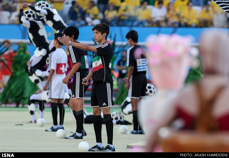 توضیح یک مدیر تلویزیون درباره پخش افتتاحیه جام‌جهانی