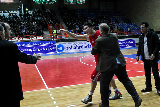 بسکتبال-بازیکن بسکتبال-حواشی بسکتبال-لیگ برتر بسکتبال ایران
