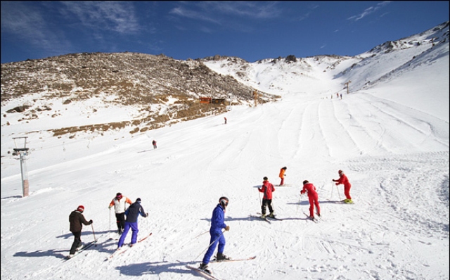 اسکی‌بازان ملی‌پوش برای فصل اسکی آماده‌تر می‌شوند