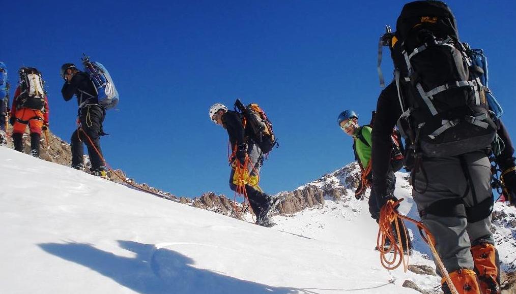 ورزش کوهنوردی-رشته کوهنوردی-کوه-کوهنورد