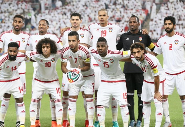 بازیکنان تیم ملی امارات-عمر عبدالرحمن-عکس تیمی امارات-تیم فوتبال امارات