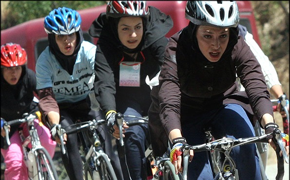 نفرات و تیم های برتر اولین مرحله لیگ دوچرخه سواری بانوان مشخص شدند