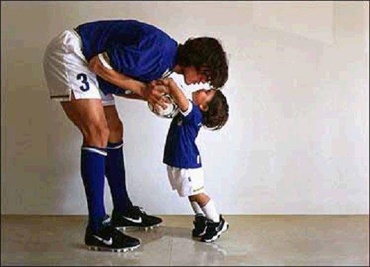 دستم بگرفت و پا به پا برد ...