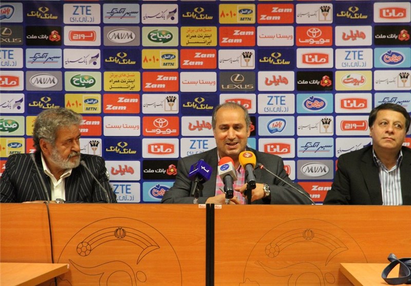 عابدینی: با جملات عاطفی تاج مسئولیت را پذیرفتم؛ مدیریت او عارفانه است 