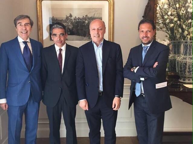 عکس روز؛ جلسه سران یوونتوس و بارسلونا؛ رد پیشنهاد 80 میلیون یورویی