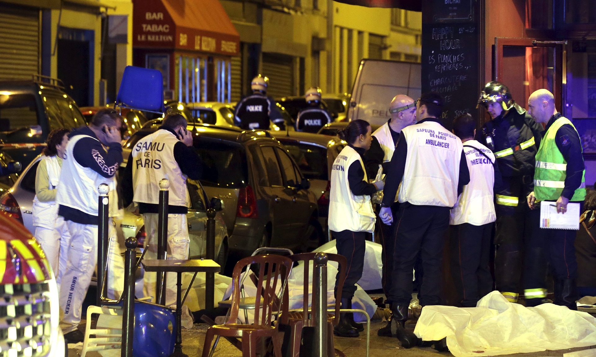 خبر فوری: تیراندازی و انفجار در نزدیکی استادیوم پاریس