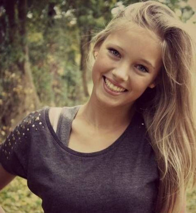 beautiful girl 32