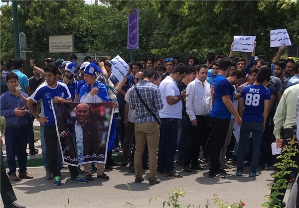 نامه آبی‌‌ها به هیأت رئیسه مجلس برای استیضاح گودرزی