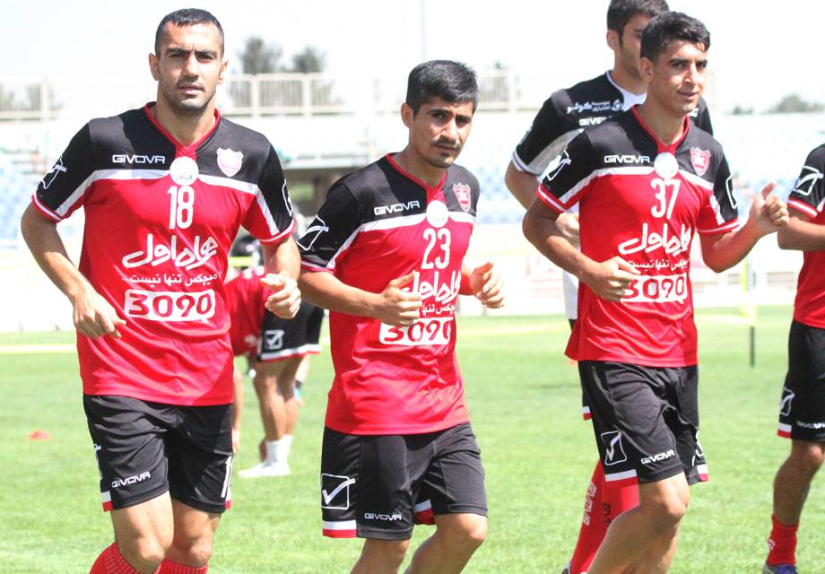 گزارش تمرین پرسپولیس؛ دویدن و بدنسازی در سالن، برنامه سه‌شنبه سرخپوشان