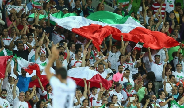 حاشیه‌ های دیدار  ایران و عمان؛ گودرزی به ورزشگاه آمد؛ حضور ۳۰ هزار  هوادار  در  ورزشگاه