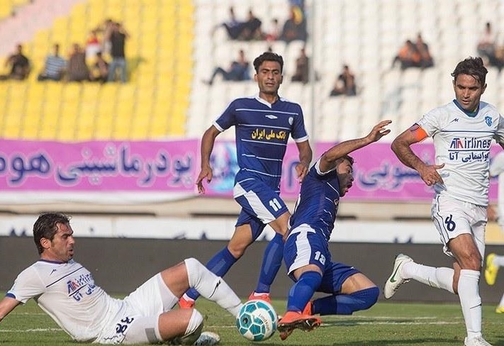 گسترش فولاد 0 - 0 استقلال خوزستان ؛ مساوی به نفع مدعیان