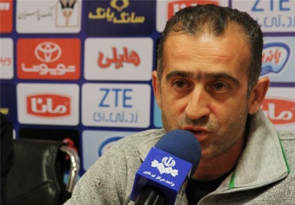 کمالوند: داوران کمرمان را شکستند؛  در شرایط فعلی هزینه گسترش فولاد در ورزش بیهوده است