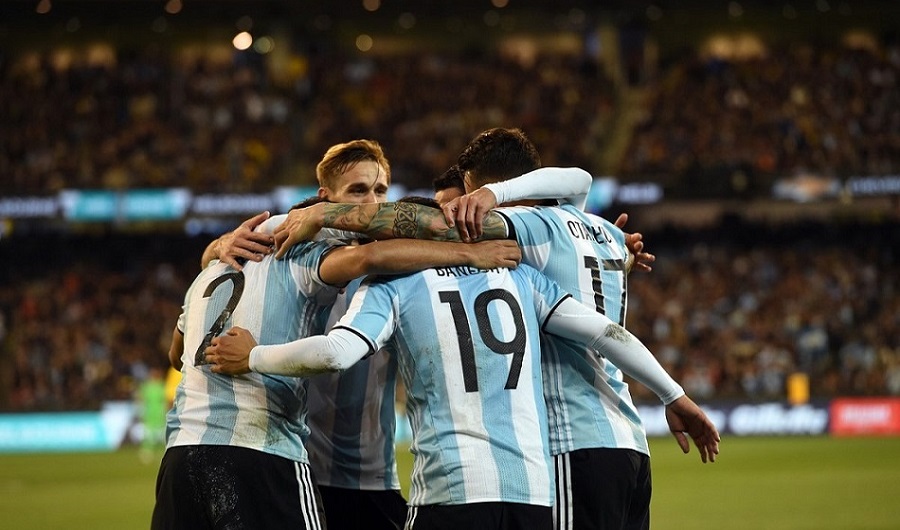 برزیل 0-1 آرژانتین - نخستین برد آلبی سلسته - خورخه سمپائولی - بازی دوستانه - سوپر کلاسیکو