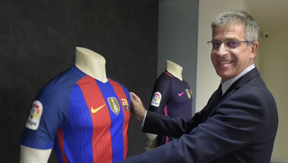 نایب رئیس بارسلونا: بهترین گزینه را برای خط حمله می خواهیم؛ خرید بازیکن به دو بُعد ورزشی و اقتصادی بستگی دارد