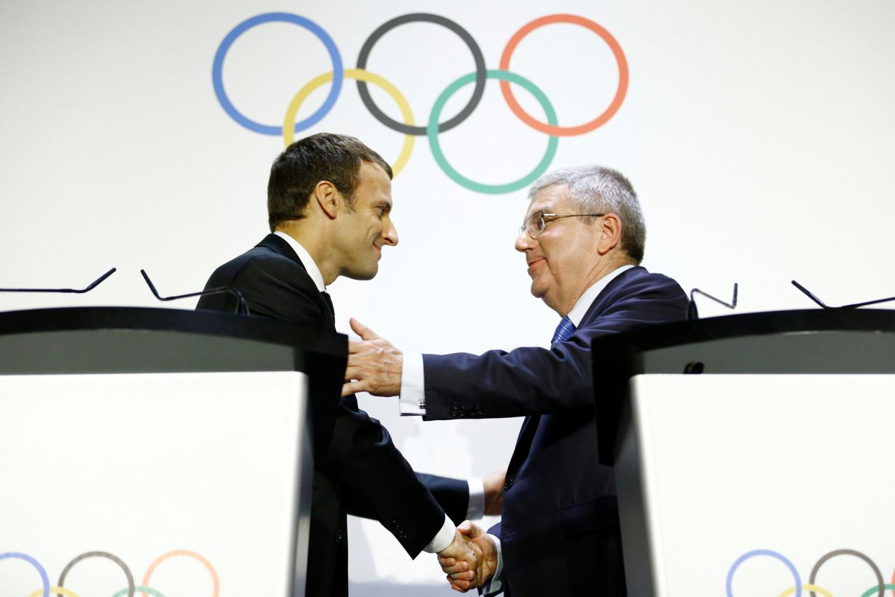 کمیته بین المللی المپیک - المپیک 2024 - المپیک 2028 - Emmanuel Macron - International Olympic Committee - Thomas Bach - IOC - 2024 Olympic Games - 2028 Olympic Games - Los Angeles - Paris - فرانسه - رئیس جمهور فرانسه - رئیس کمیته بین المللی المپیک