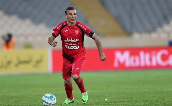 مدافع پرسپولیس