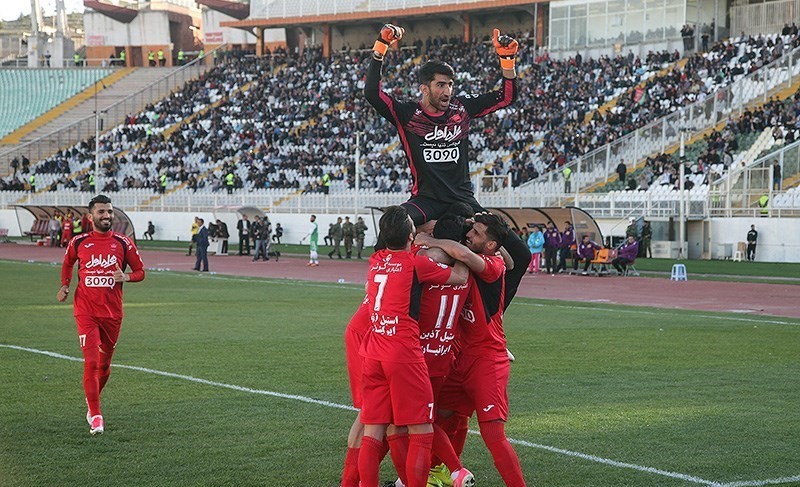 لیگ برتر فوتبال ایران-قهرمانی پرسپولیس-وزارت ورزش و جوانان